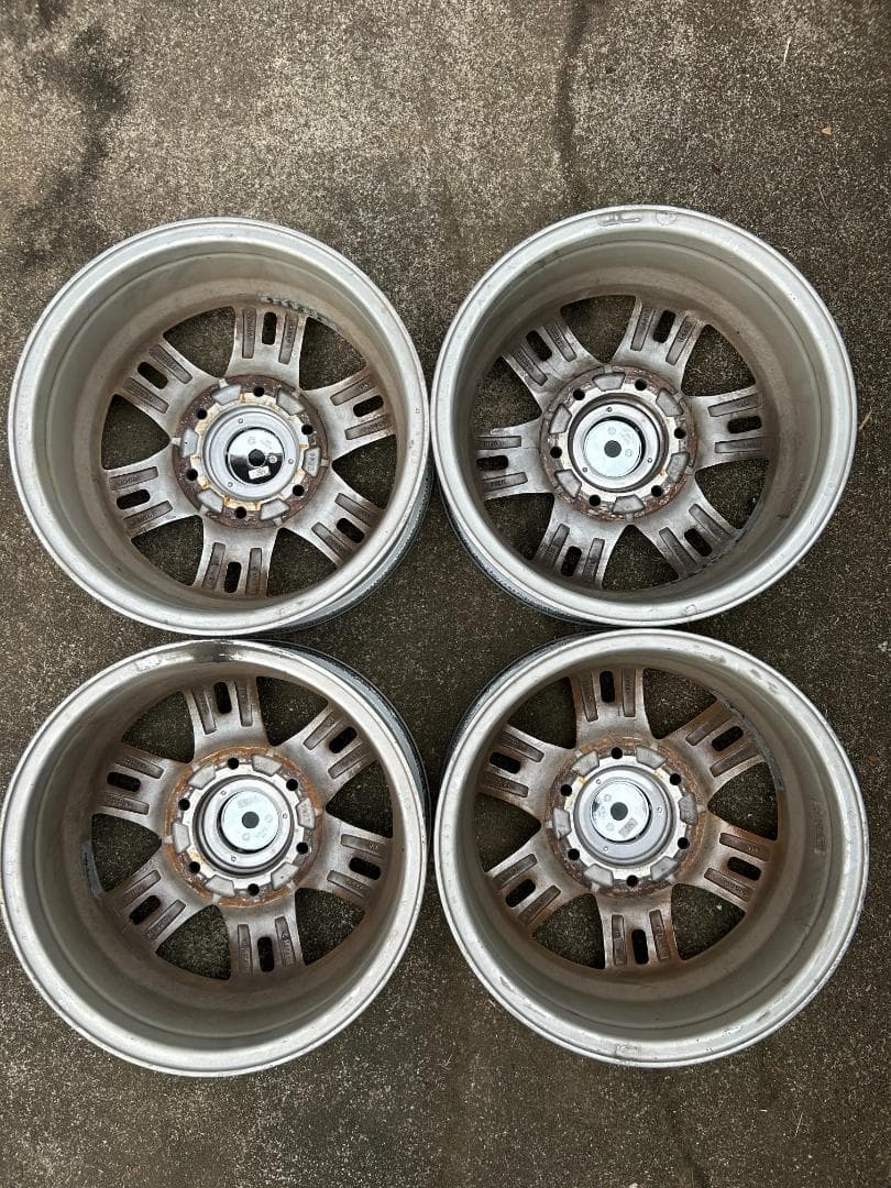 15インチ シルバー 4本　ホイール