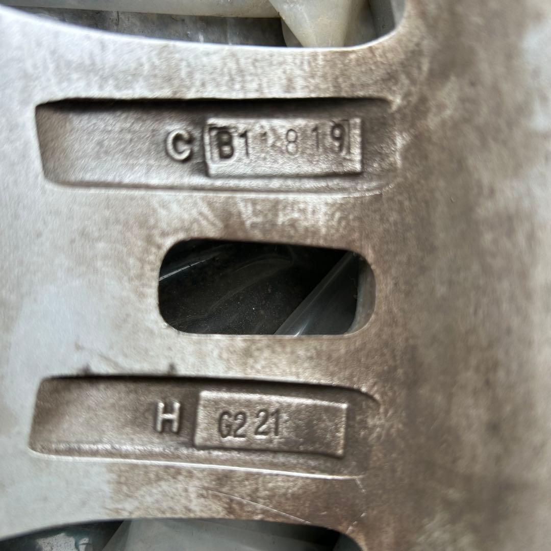 15インチ シルバー 4本　ホイール