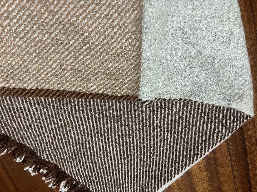 elegancese エレガンセーゼ　カシミヤストール　 完売　茶　グレー