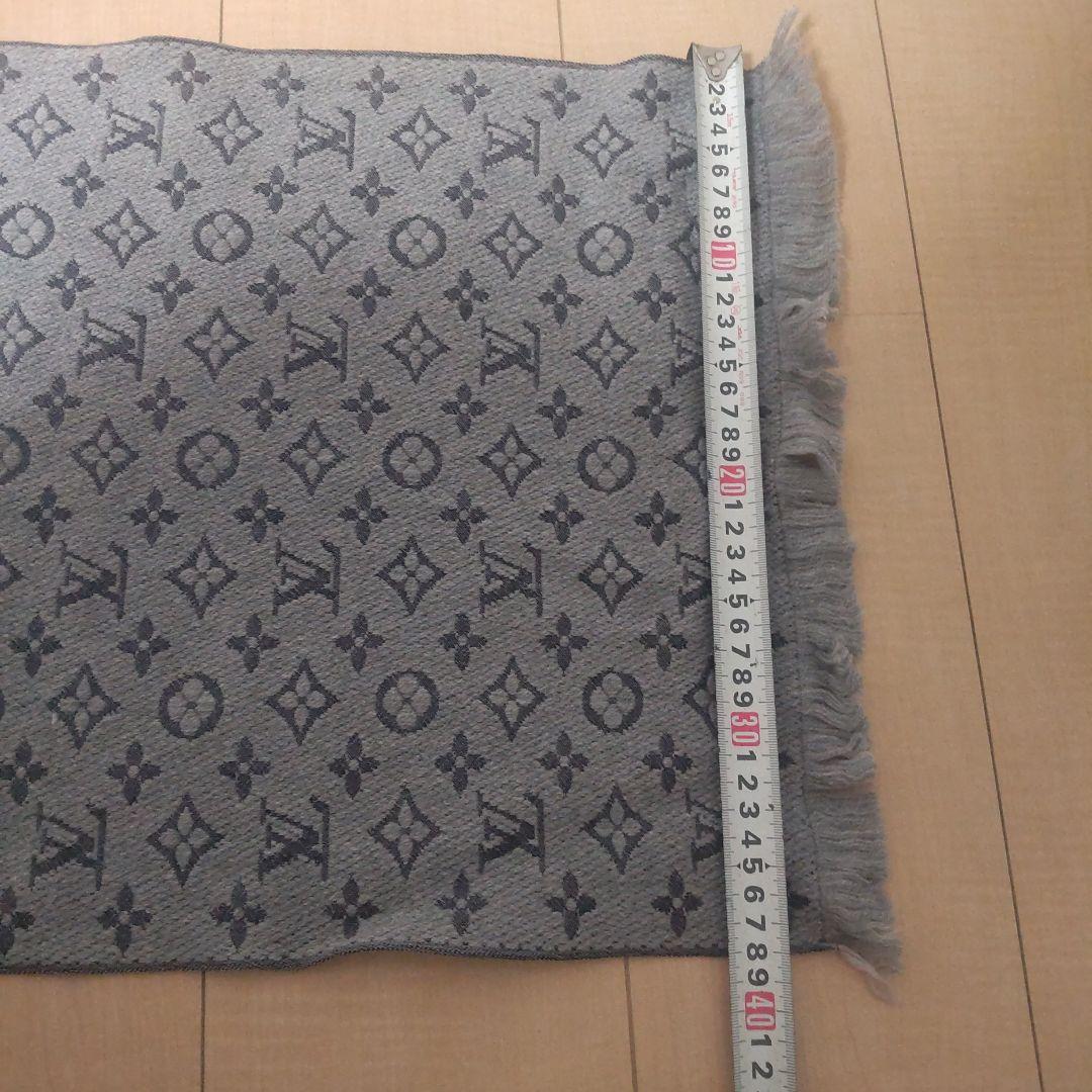 LOUIS VUITTON グレー マフラー 約160cm x 30cm