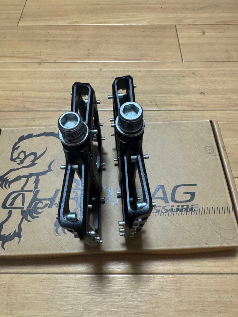 ☆ chromag クロマグ pressure プレッシャー　ペダル　美品 ☆