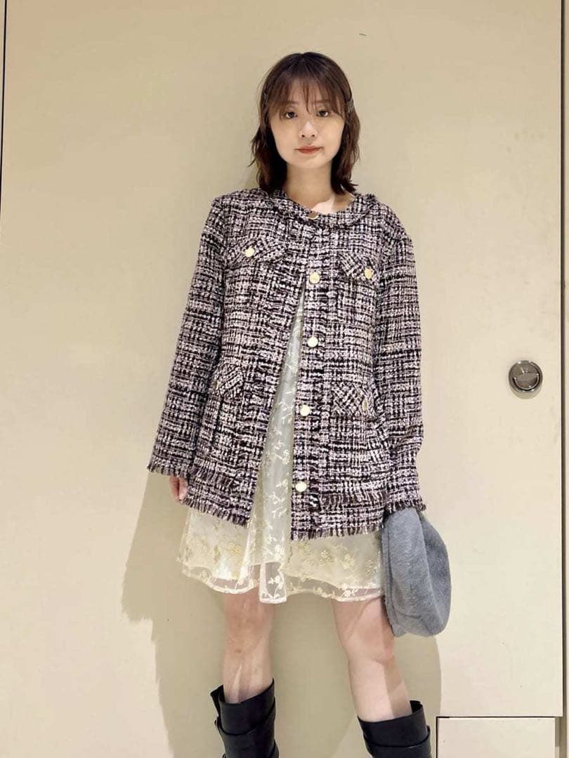 新作新品タグ付き　リリーブラウン♡ノーカラーツイードジャケット