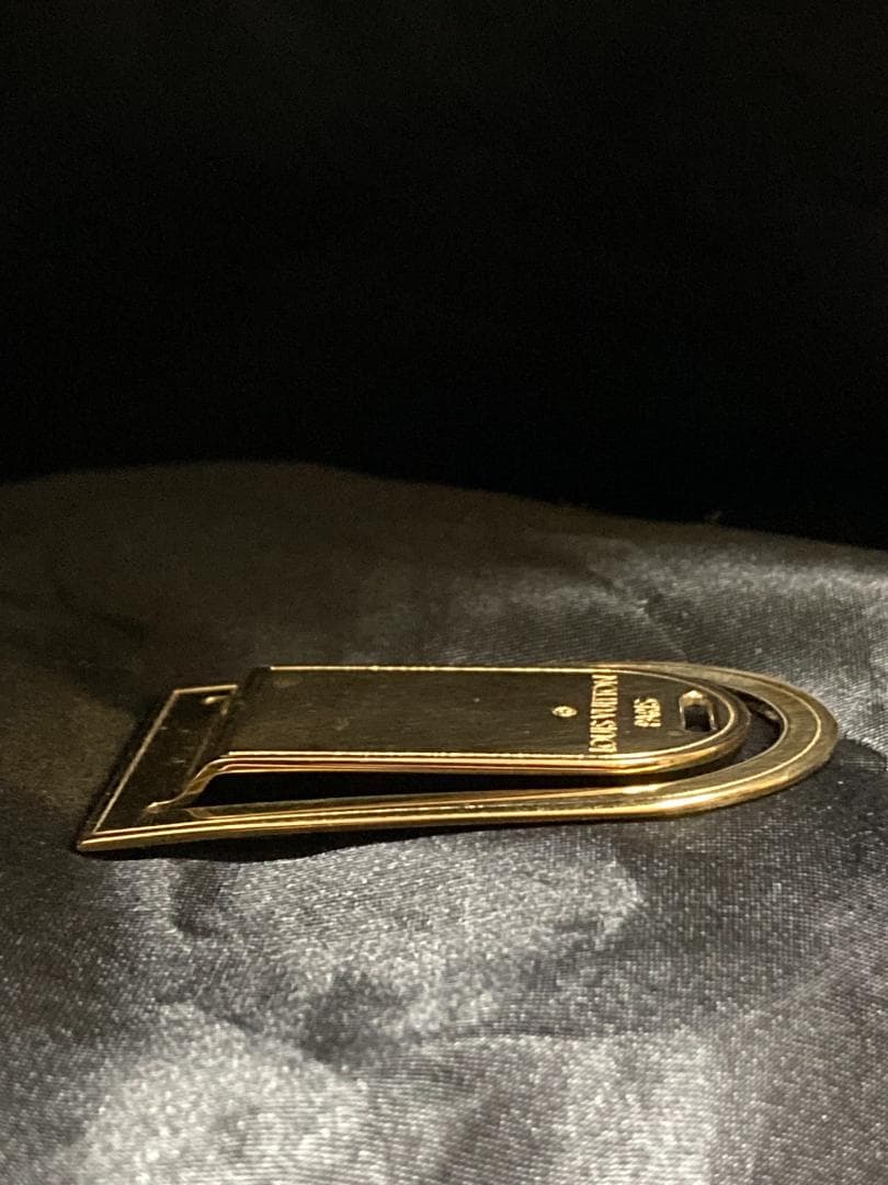 ルイヴィトン パンス・ア・ビエ・ポルト・アドレス マネークリップ M65067