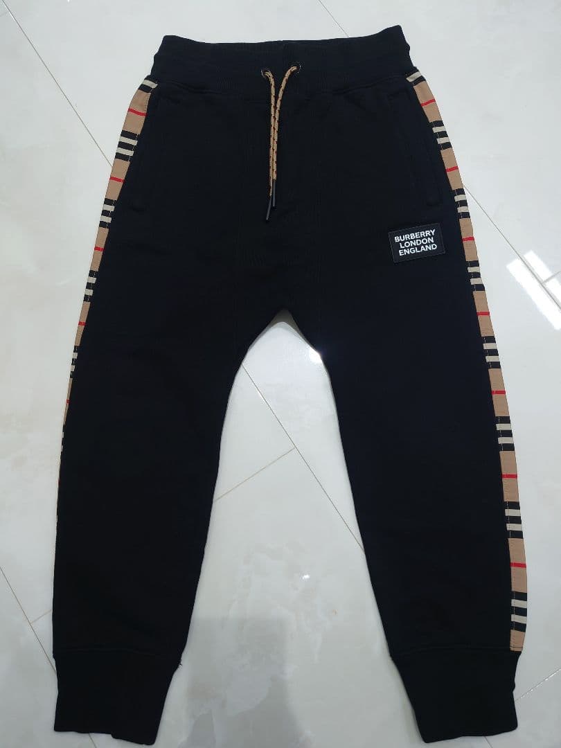 BURBERRY 130cm セットアップ