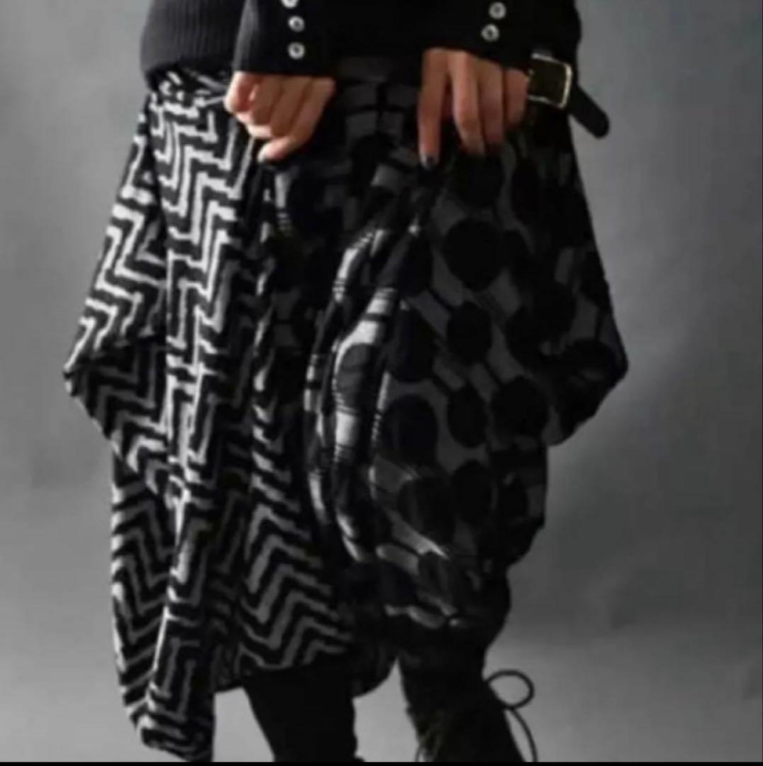 アンティカantiqua☆ドット柄切り替えサルエルパンツ☆変形 アシメントリー