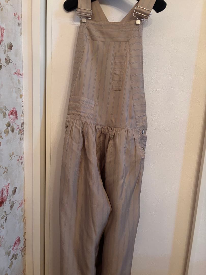 コ*ん様 noir kei ninomiyaベージュ ストライプ サロペット