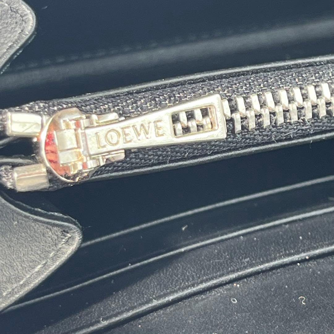 LOEWEロエベリネン長財布