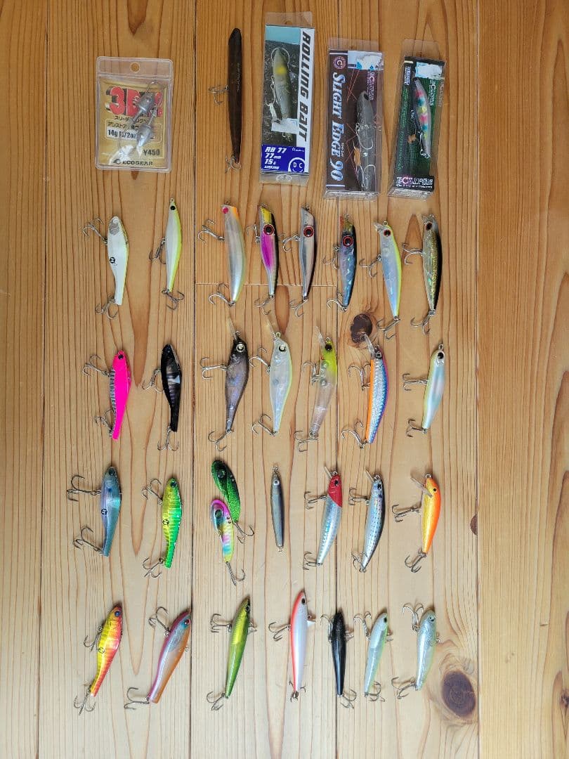 小型シーバスルアーセット売り！　邪道、ブルーブルー、ローリングベイト等