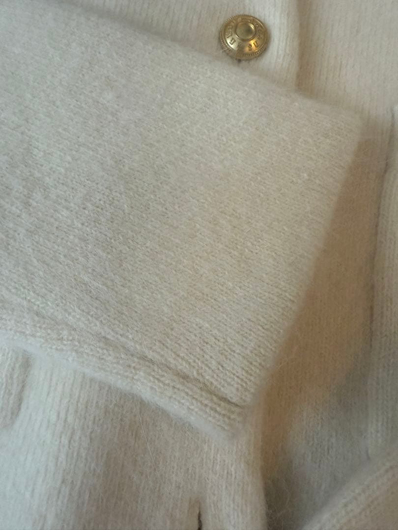 アニュアンス　ノーカラーニットジャケット　ホワイト