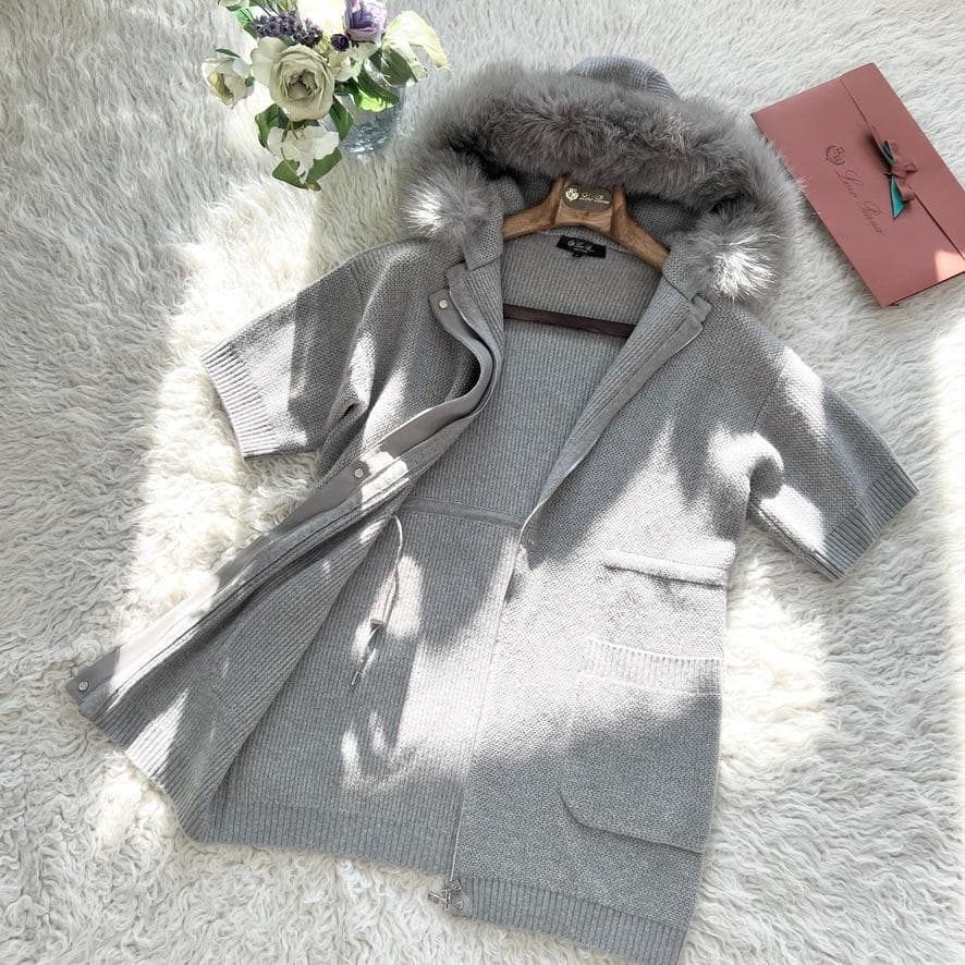 未使用★LOROPIANA★カシミヤ★ボリューム★ファー★フーディコート