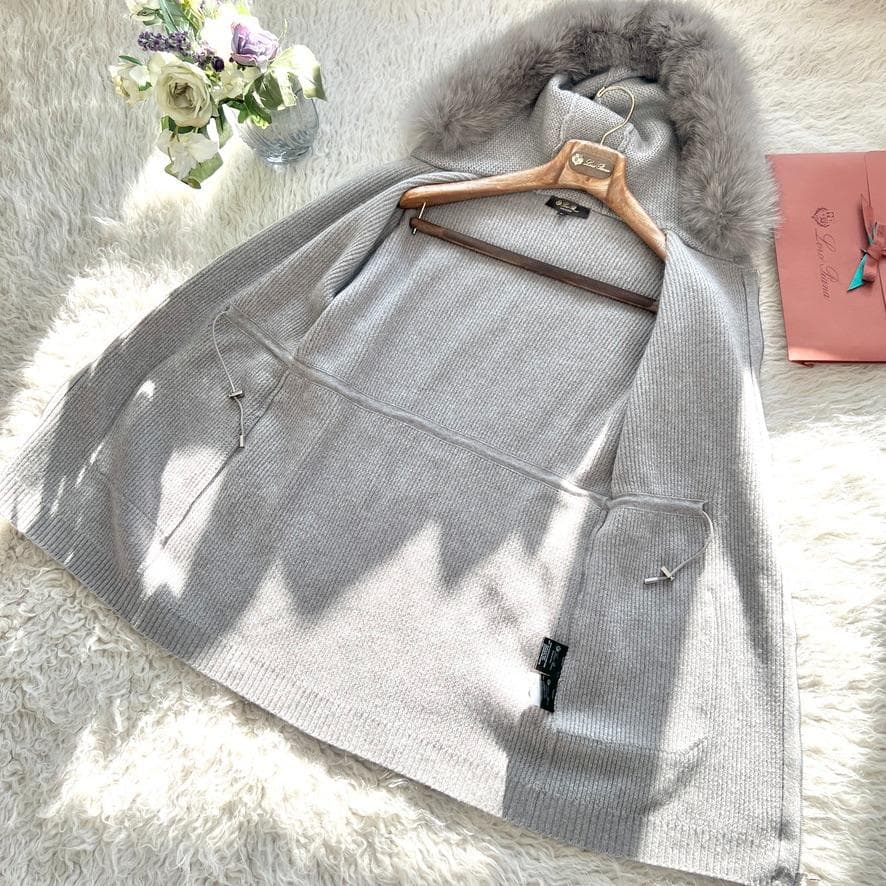 未使用★LOROPIANA★カシミヤ★ボリューム★ファー★フーディコート