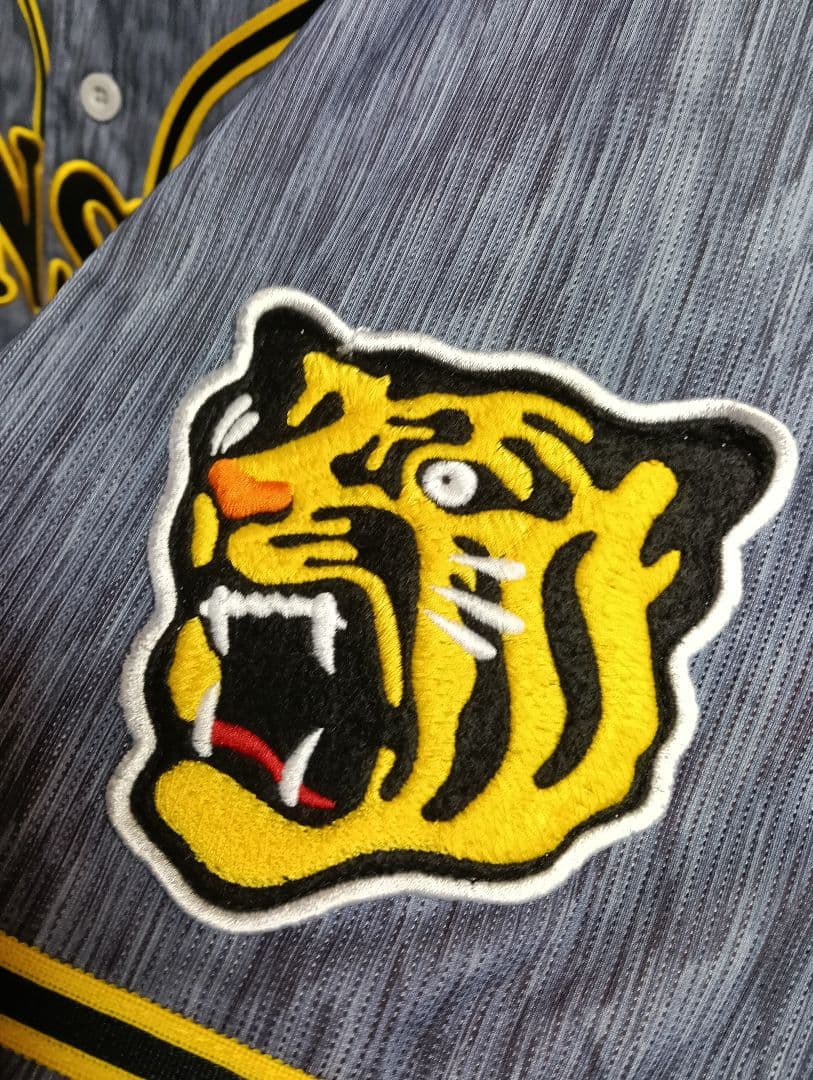 【希少・超美品】阪神タイガース 大山悠輔 旧ビジターグラデーションユニフォーム