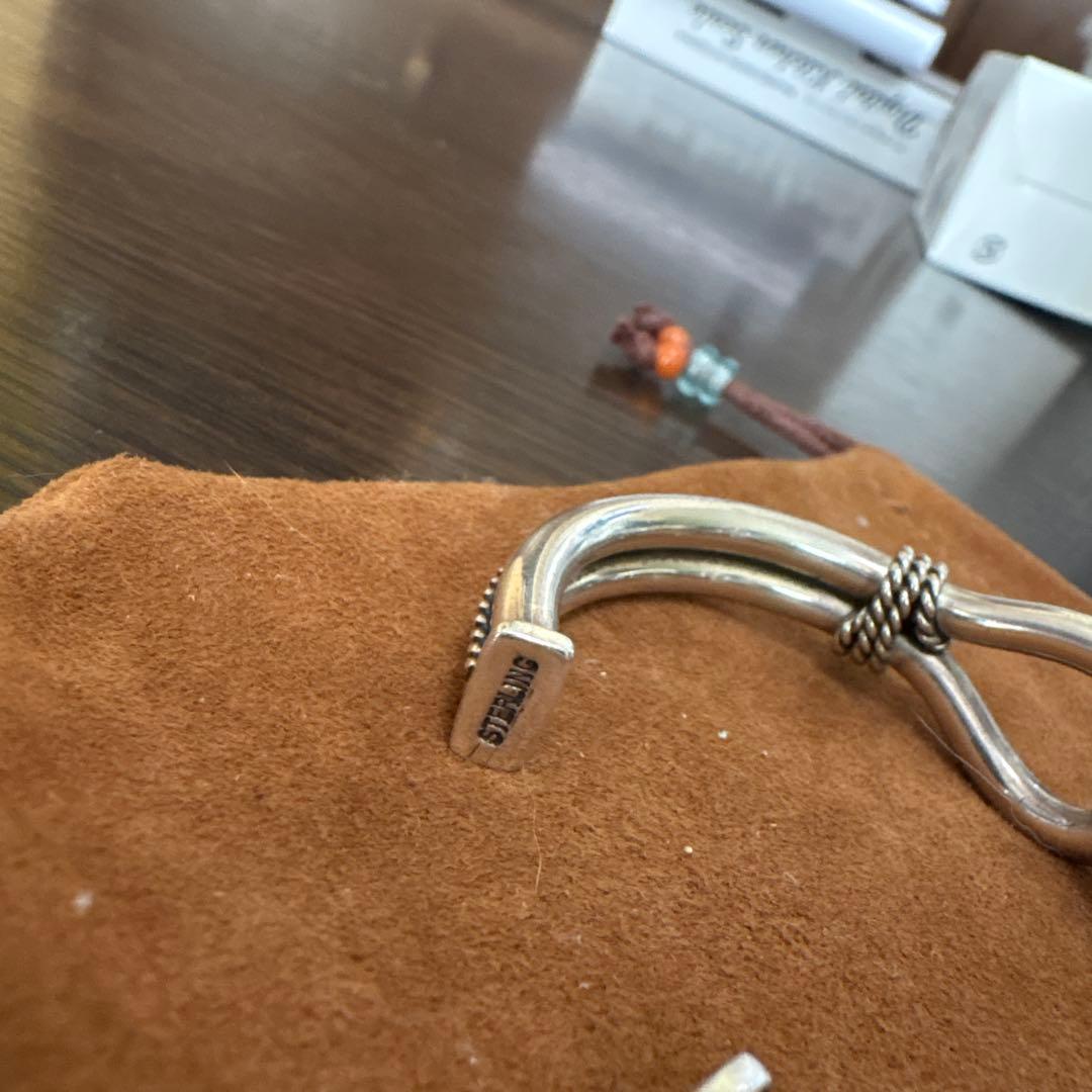 スティーブ　アルビソ　バングル ホースウィスパラー