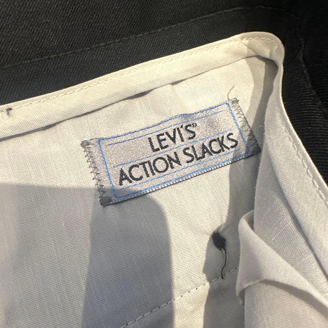 超美品 Levi’s アクションスラックス 黒 W36 L29
