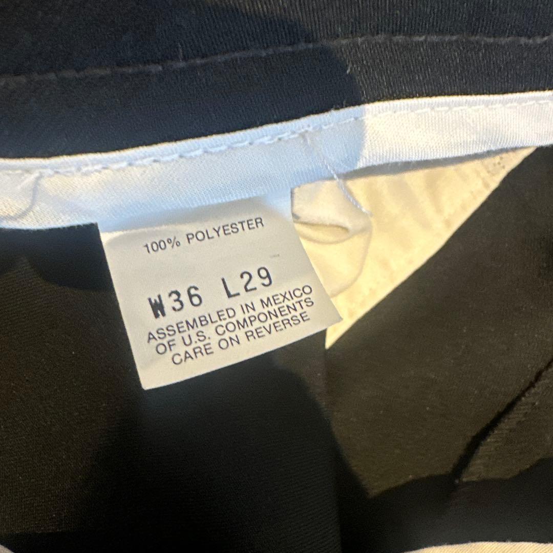 超美品 Levi’s アクションスラックス 黒 W36 L29