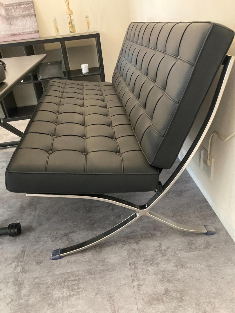 [こいちゃん]新品未使用　バルセロナチェアたのめる便ブラック　二人掛ソファ