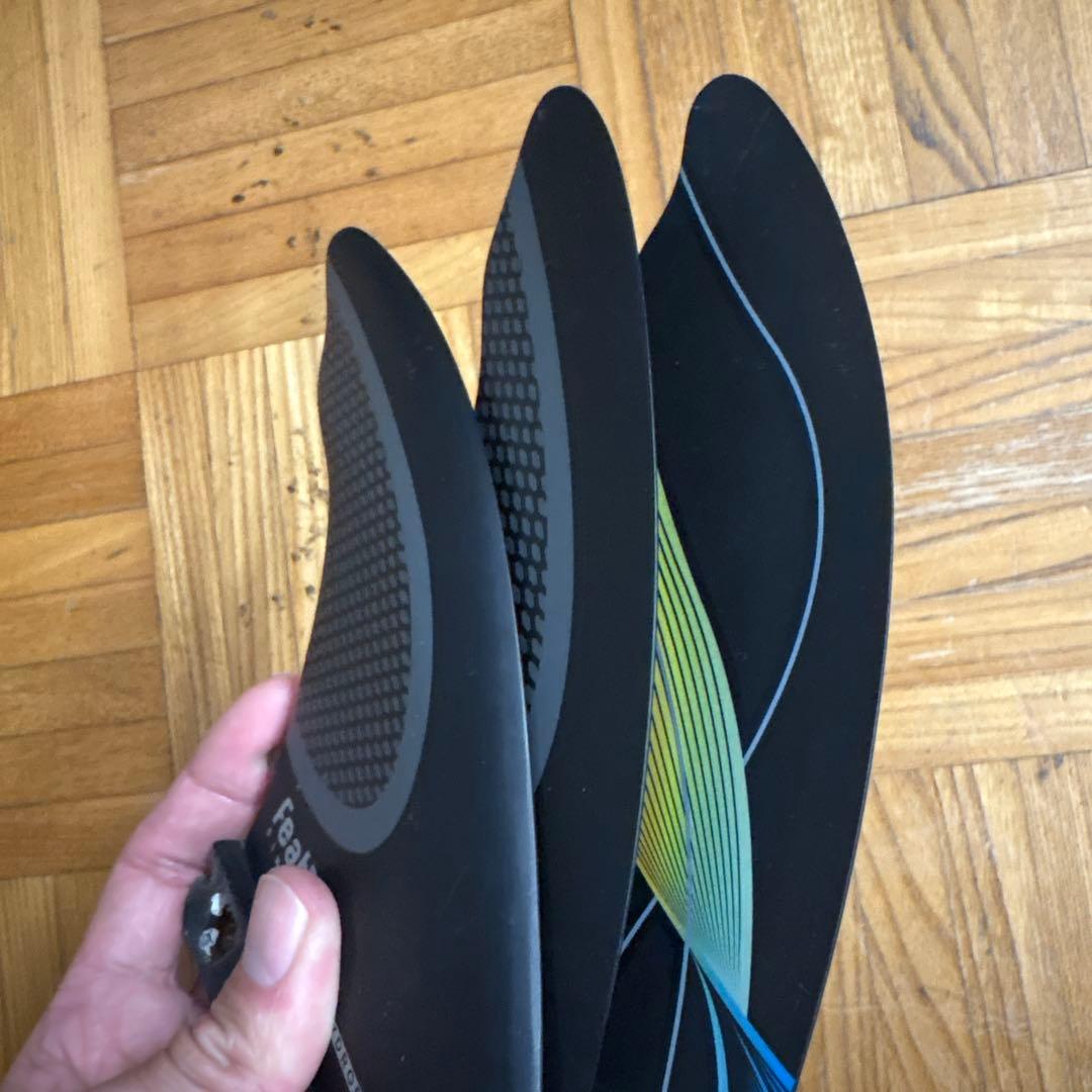 フューチャーフィン　サーフィン　ハイドロダイナミック Lサイズ　フェザーフィン