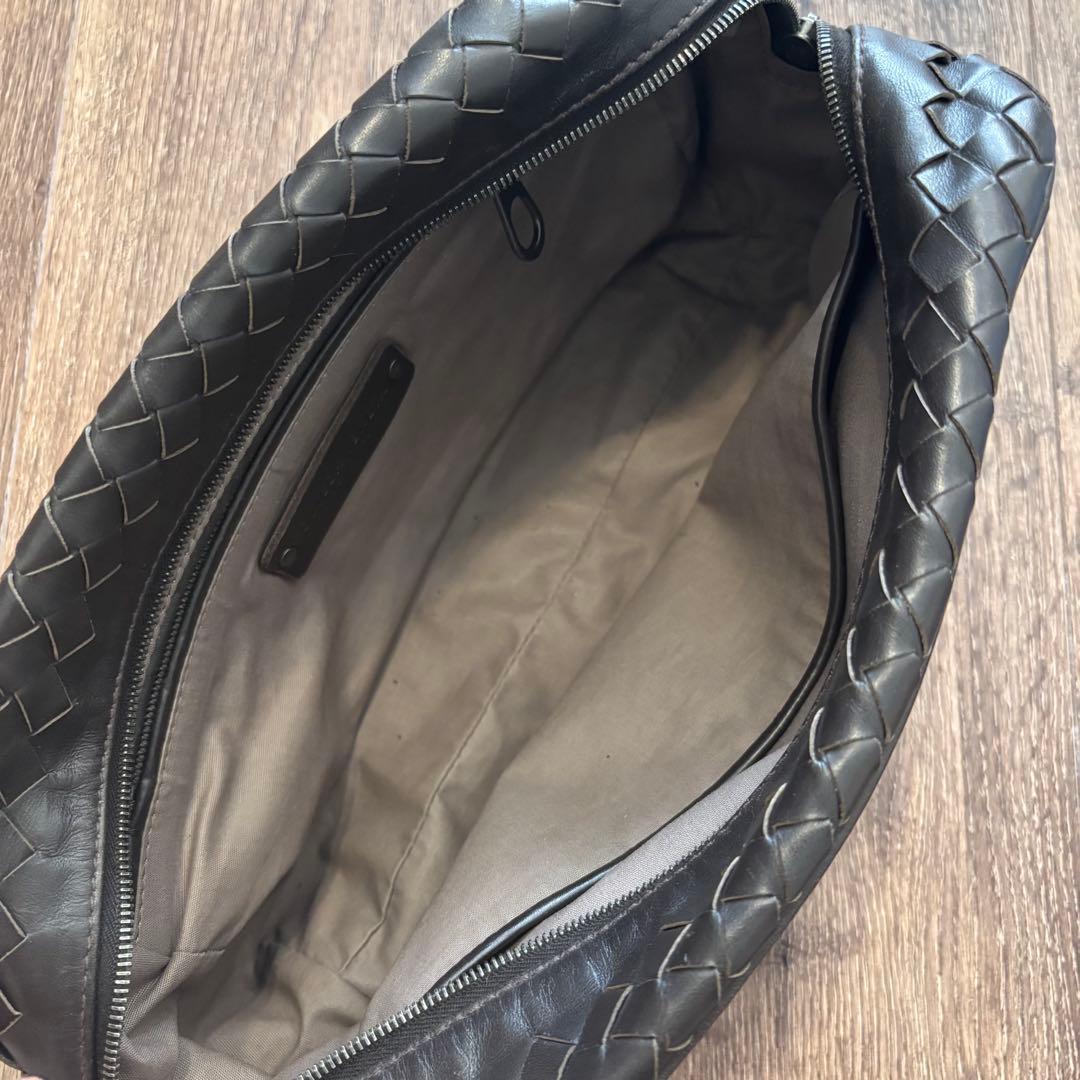 BOTTEGA VENETA ボッテガヴェネタ　イントレチャート　クラッチバッグ