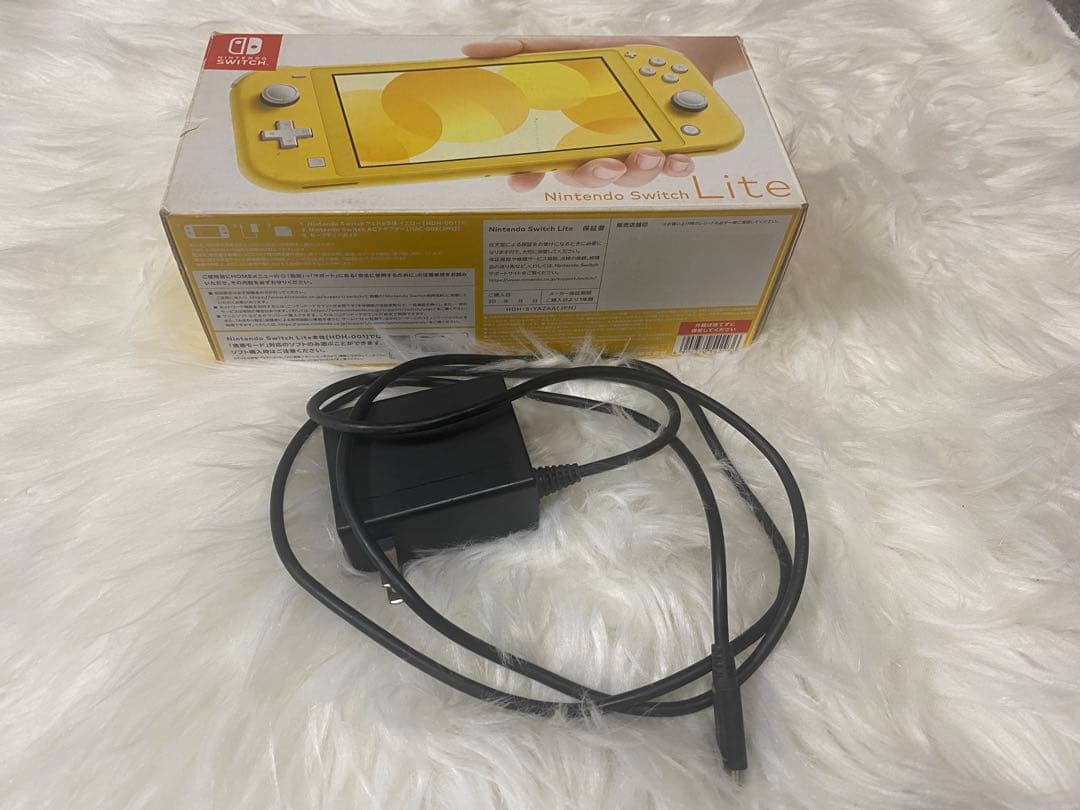 Nintendo Switch Lite イエロー 本体 +箱付き【早い者勝ち】