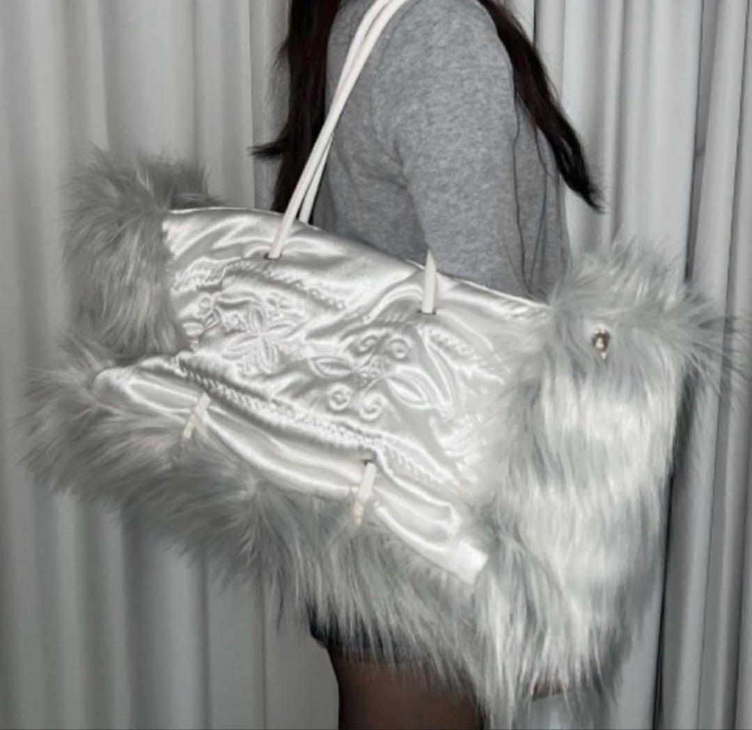 sculptor Fluffy Slouchy Satin Bag ファーバッグ