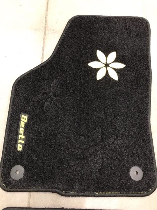 VW ザ・ビートル フロアマット イエロー 【希少】