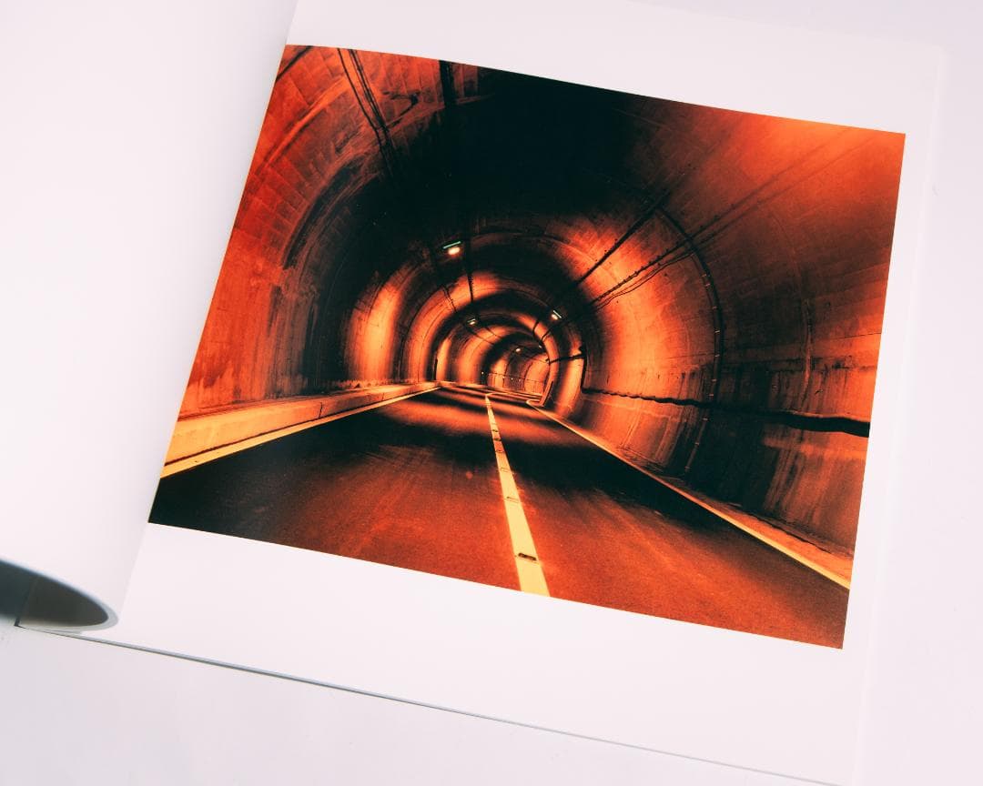 光と重力 - 今井智己 写真集