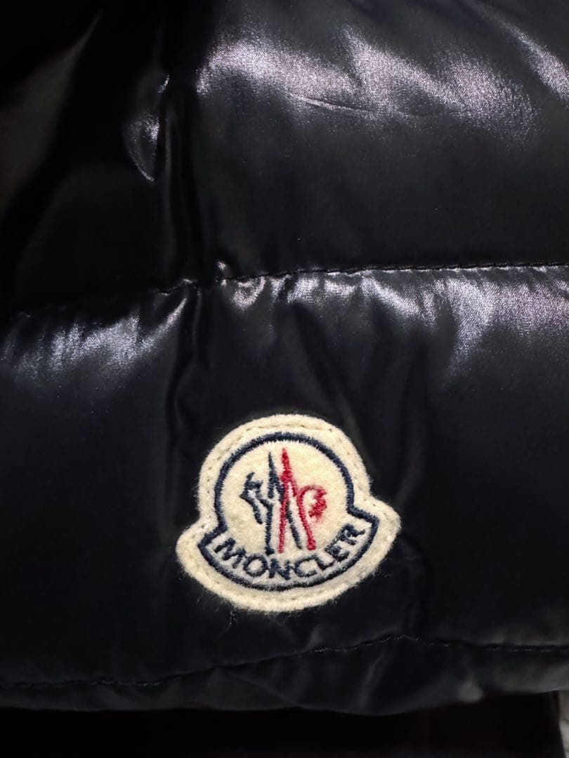 モンクレールダウンベストブラック0サイズ美品です