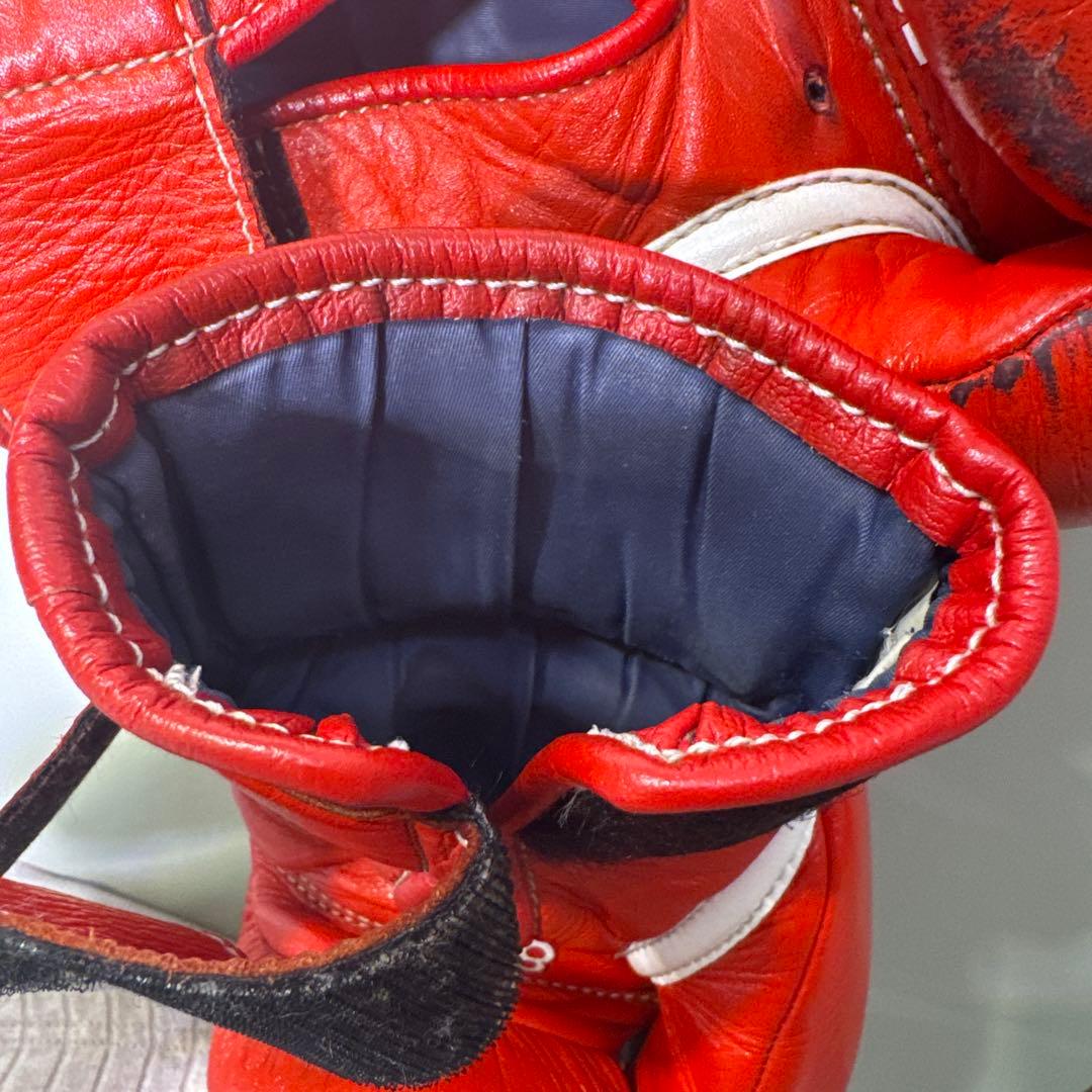 Winning ボクシンググローブ 8oz レッド