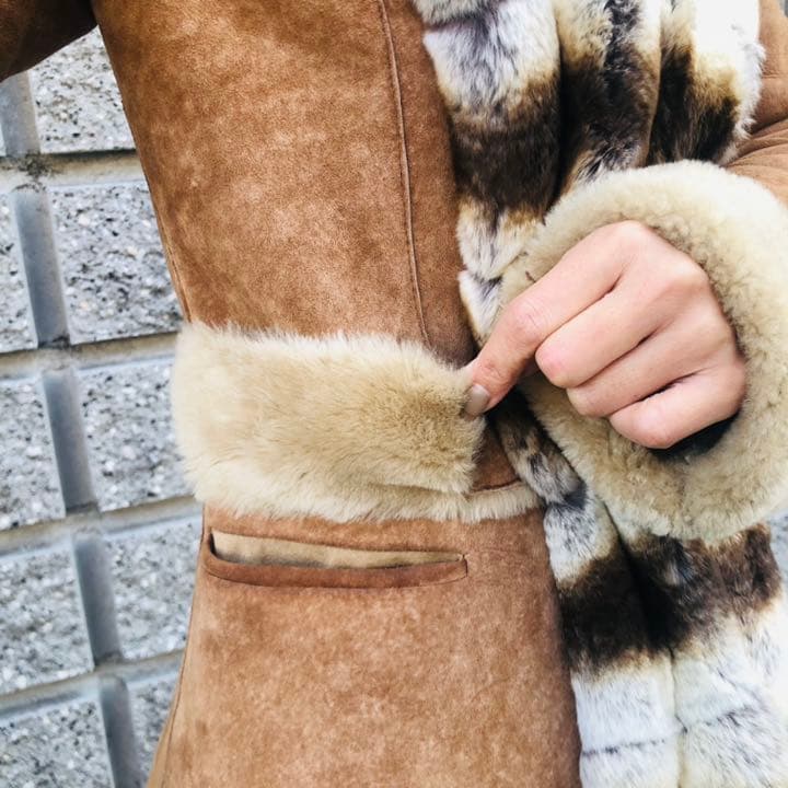 ☆デュアル ヴュー(DUAL VIEW)贅沢な総毛皮コート　サイズ40