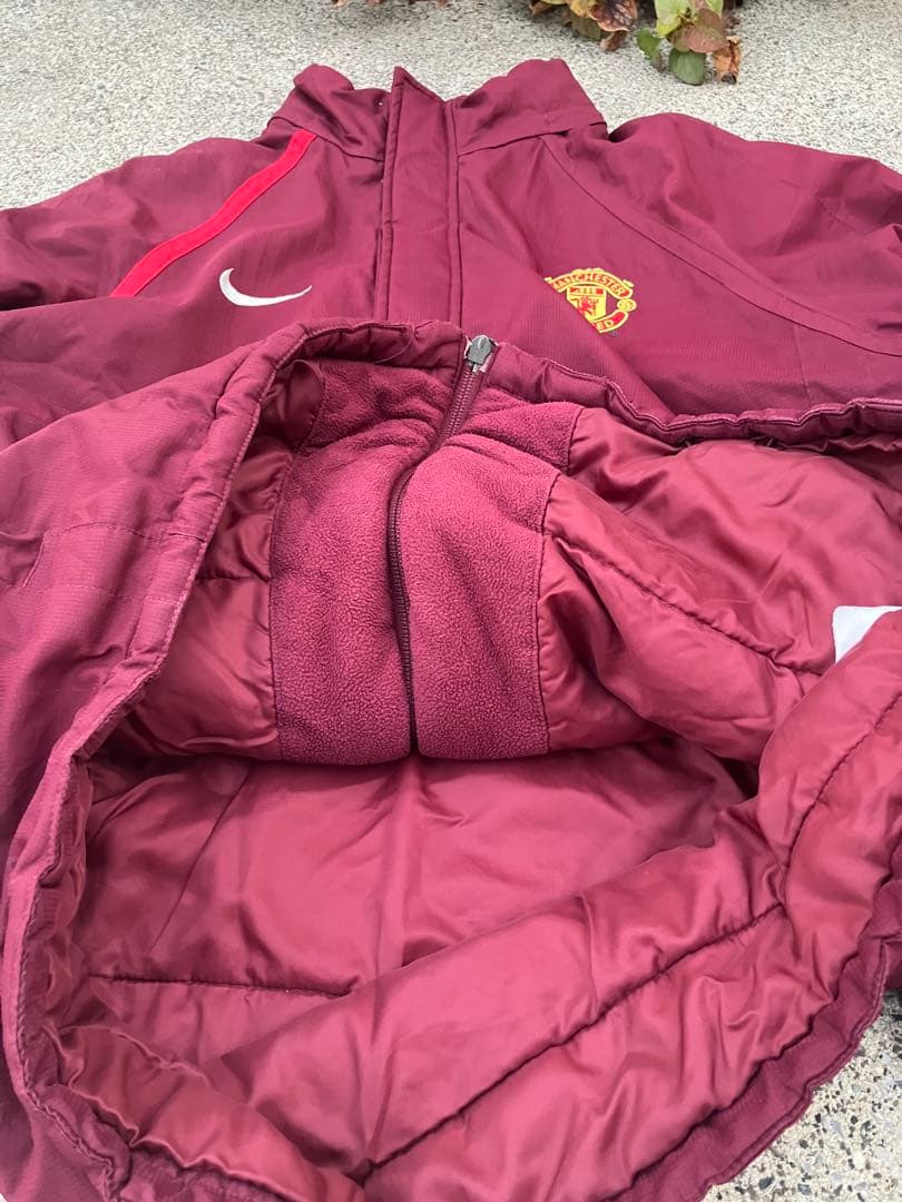 【入手困難】Nike×マンチェスターユナイテッド/中綿ジャケットジャージM