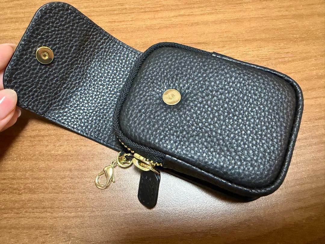 BANDOLIER ブラックショルダーケースiPhone15スマホケース