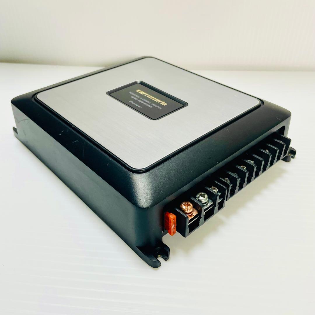 美品　動作品　CARROZZERIA GM-D6400 カロッツェリア　アンプ