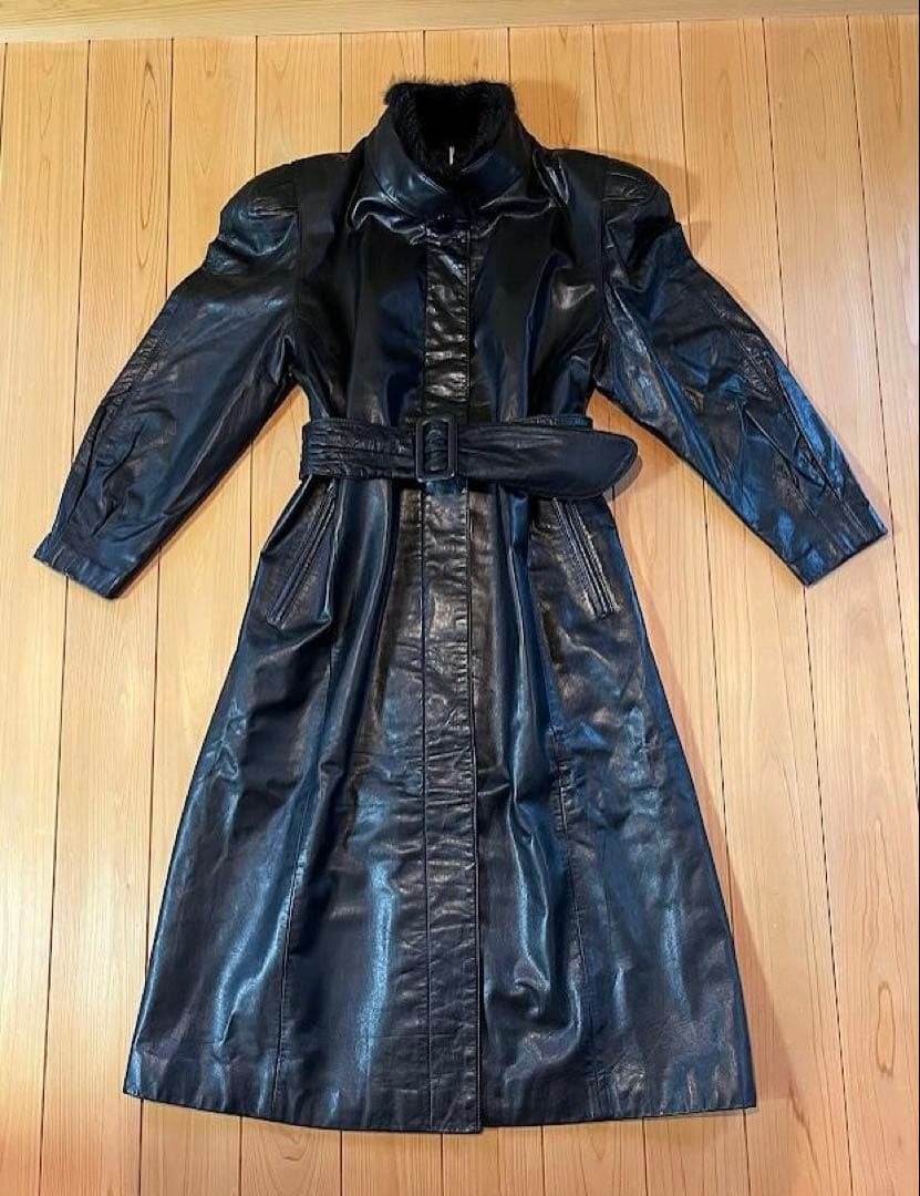 ミンク襟付 牛革スタンドカラー衿ロングコート（カーフレザー）