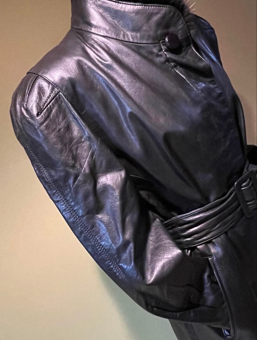 ミンク襟付 牛革スタンドカラー衿ロングコート（カーフレザー）