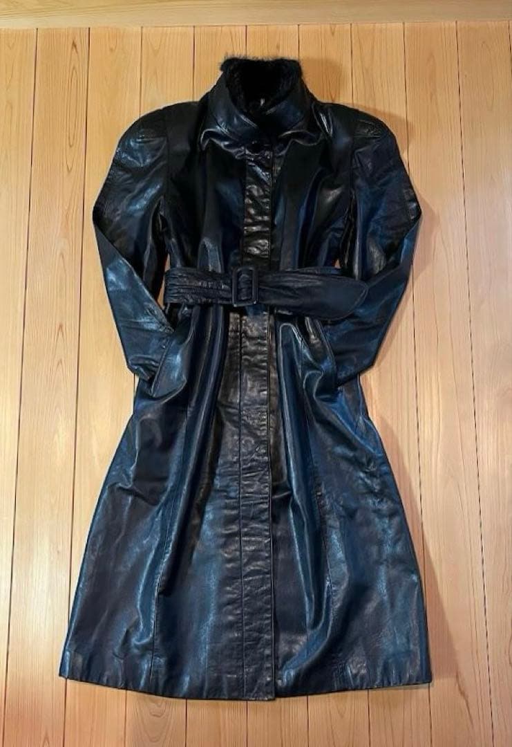 ミンク襟付 牛革スタンドカラー衿ロングコート（カーフレザー）