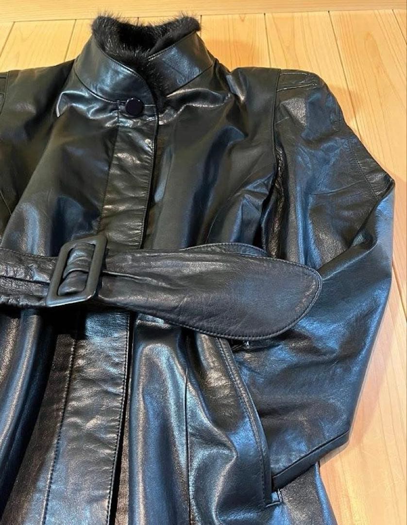 ミンク襟付 牛革スタンドカラー衿ロングコート（カーフレザー）