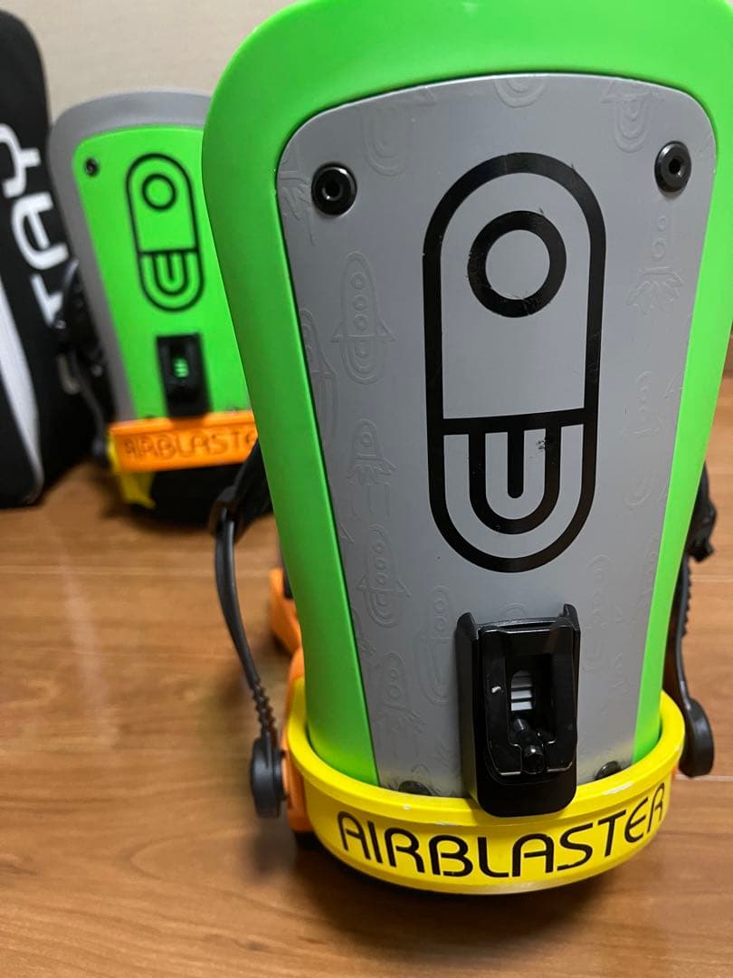 希少AIRBLASTER BLASTER Union ユニオン Mサイズ