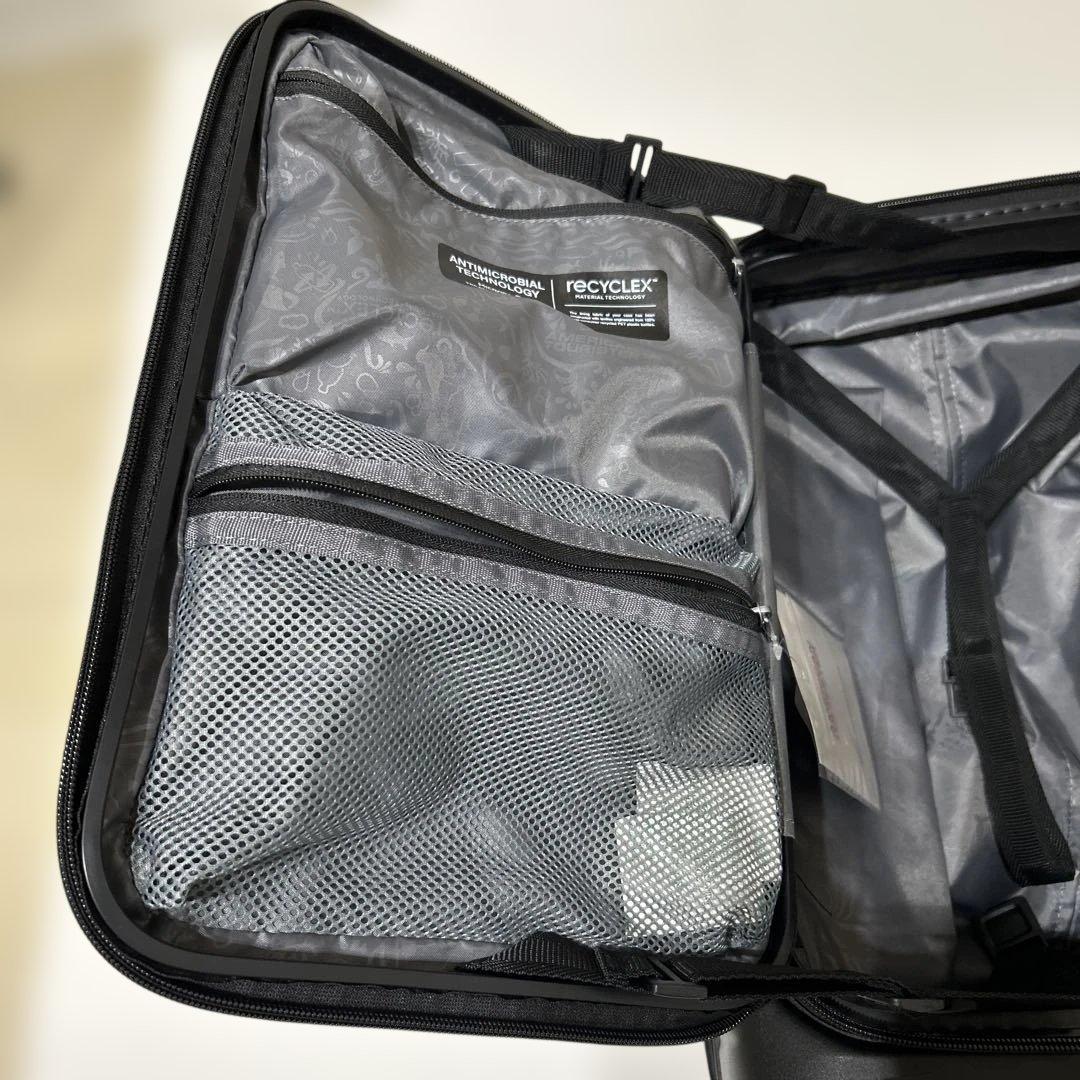 AMERICAN TOURISTERアメリカンツーリスター　スーツケース