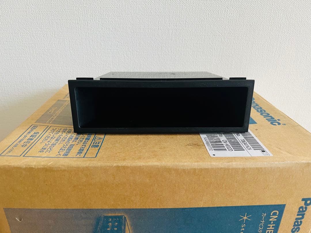 UD TRUCKS PC-4601 　新車外し品