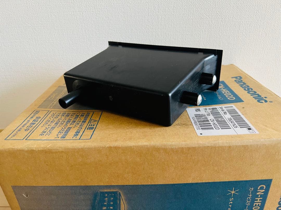 UD TRUCKS PC-4601 　新車外し品