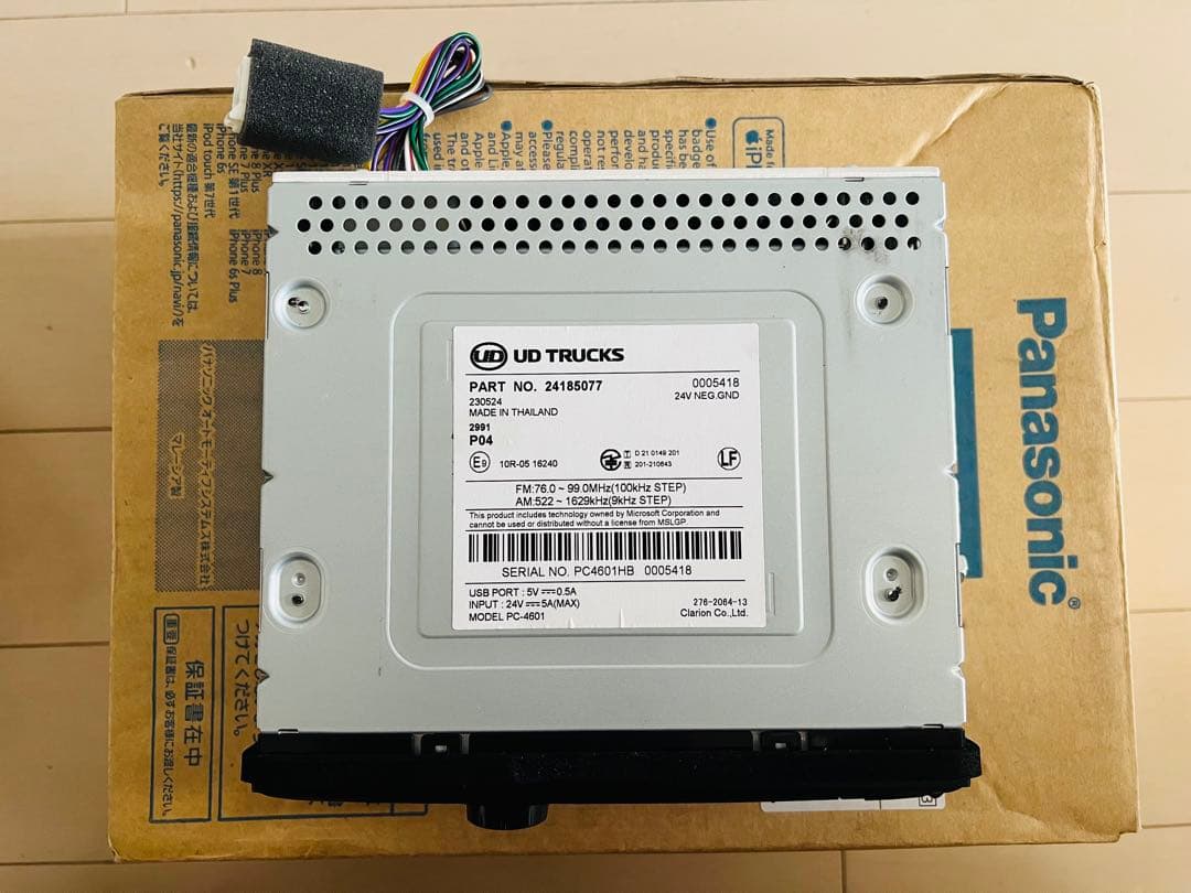 UD TRUCKS PC-4601 　新車外し品