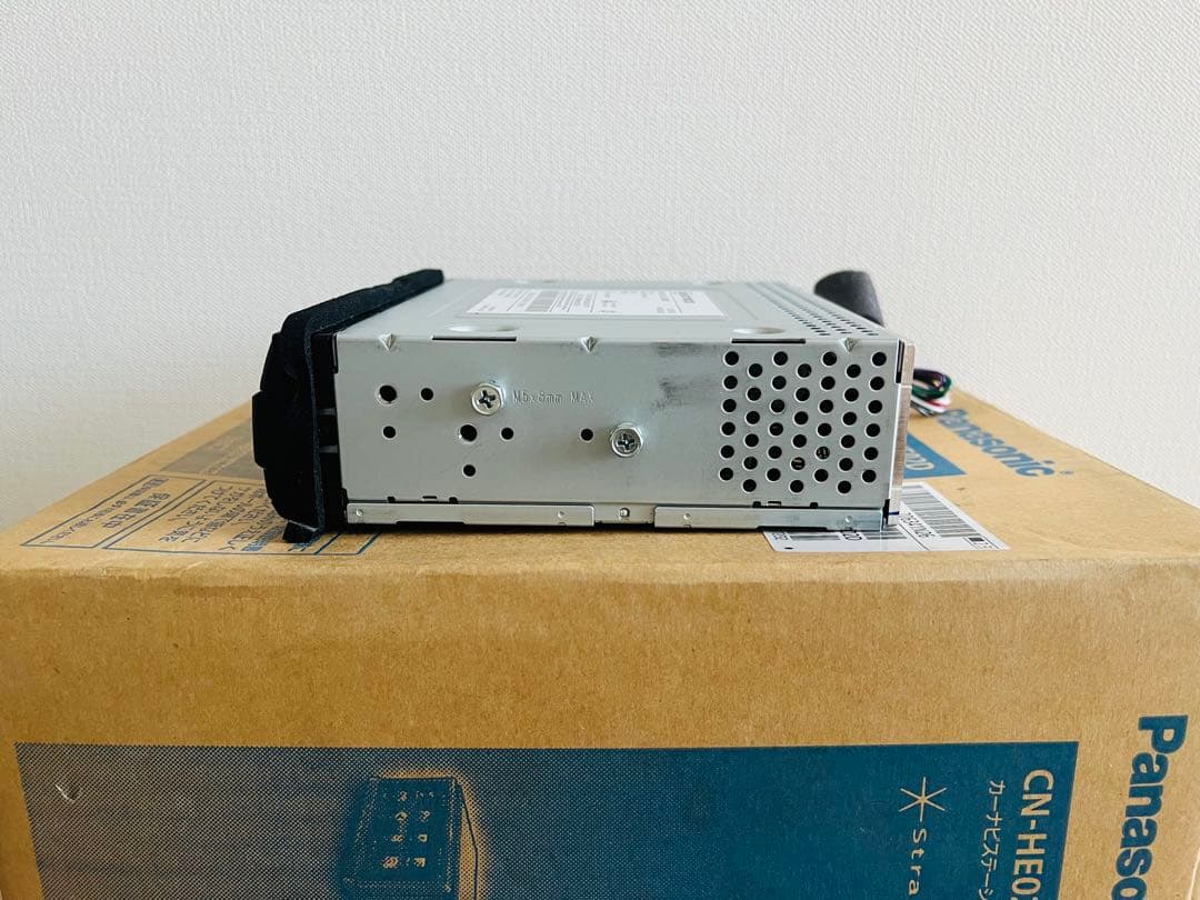 UD TRUCKS PC-4601 　新車外し品