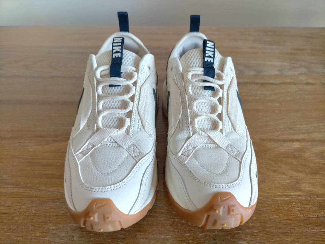 NIKE　ナイキ　 TC 7900　アイボリー×ネイビー　25.0cm