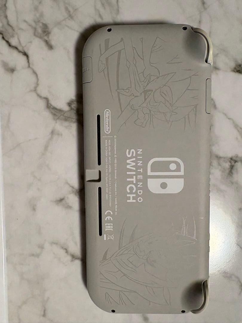 Nintendo Switch Lite ポケモンデザイン　動作確認済み