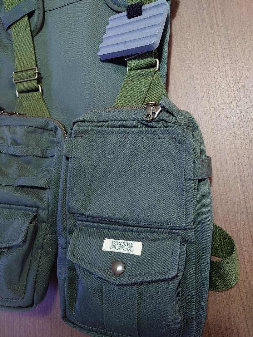 Foxfire バーチカルタックルベスト(フライパッチ付) オリーブ