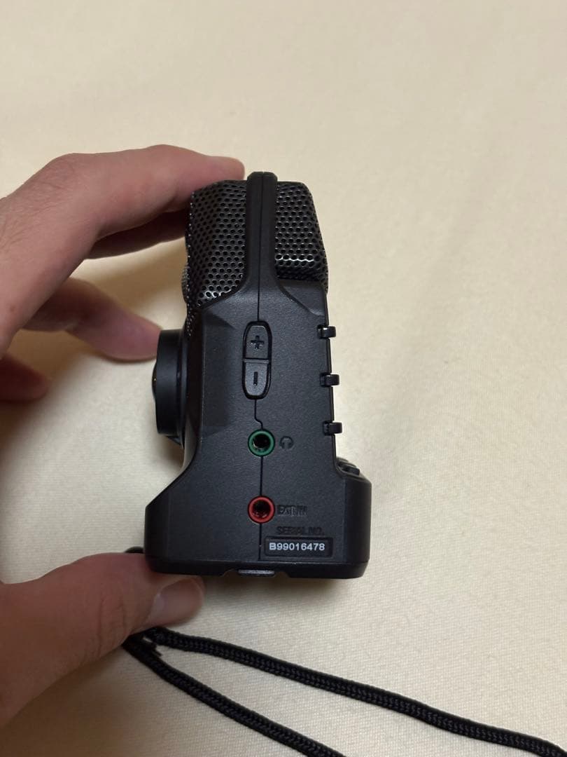 ZOOM Q2n ハンディビデオレコーダー