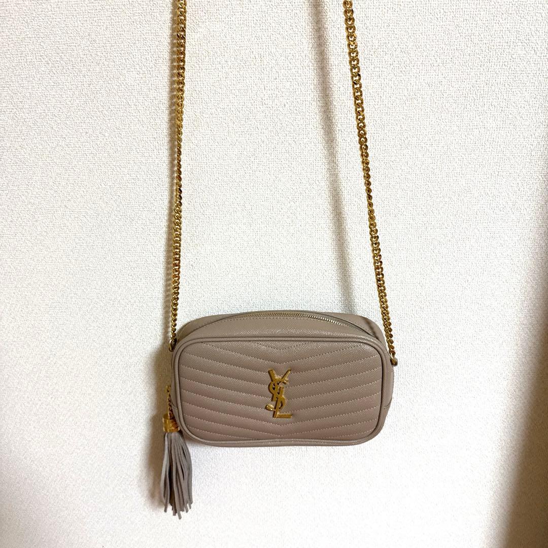 新品未使用　阪急梅田本店購入　SAINT LAURENT ベージュチェーンバッグ