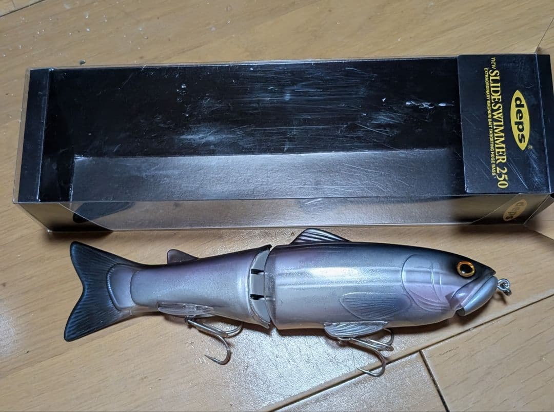 newスライドスイマー250 プロブルーシャイナー　ボディーシルバー塗装　未使用