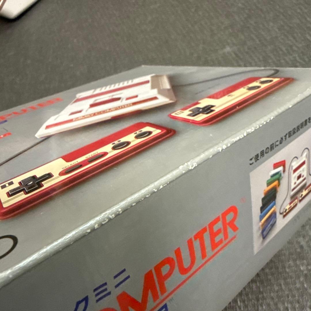 Nintendo ニンテンドークラシックミニ ファミリーコンピュータ