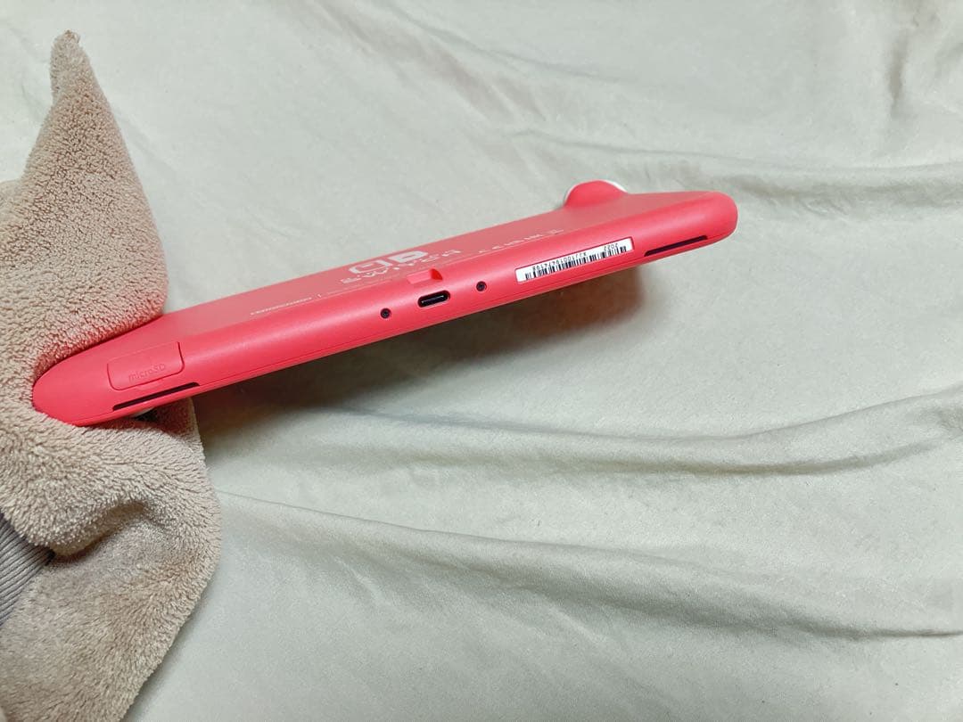 Switch lite ピンク　本体のみ